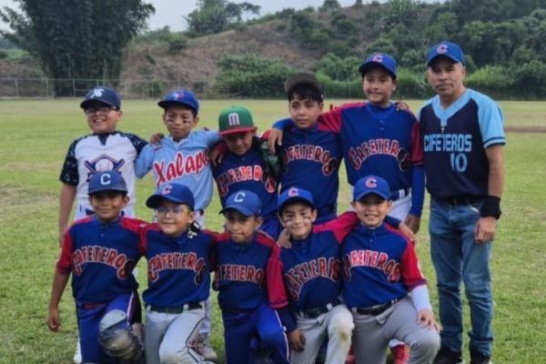 Joyita de pitcheo combinada de Caiceros y Rodríguez