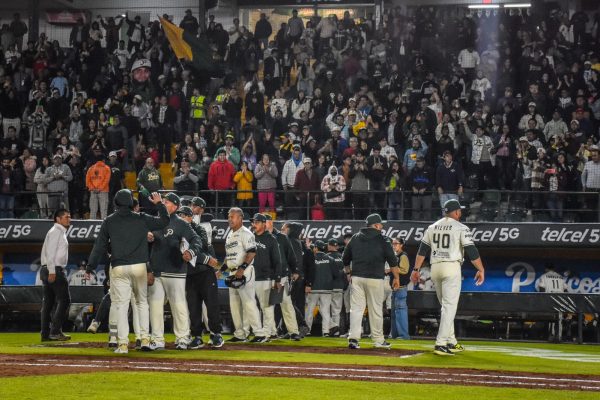 Pericos gana juegazo a Piratas y con los reveses de Leones y Veracruz, está en semifinales del Sur