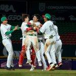 Esteban Gallardo con hit de oro le da el triunfo a México sobre República Dominicana en la Copa Mundial U-15